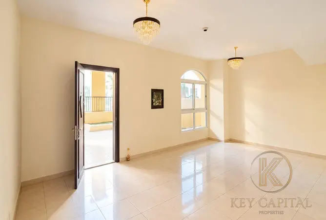 156921681 - Property Image 2