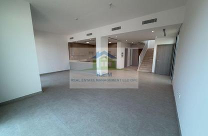 Villa - 3 - 4 for rent in Granada II - Granada - Mina Al Arab - Ras Al Khaimah