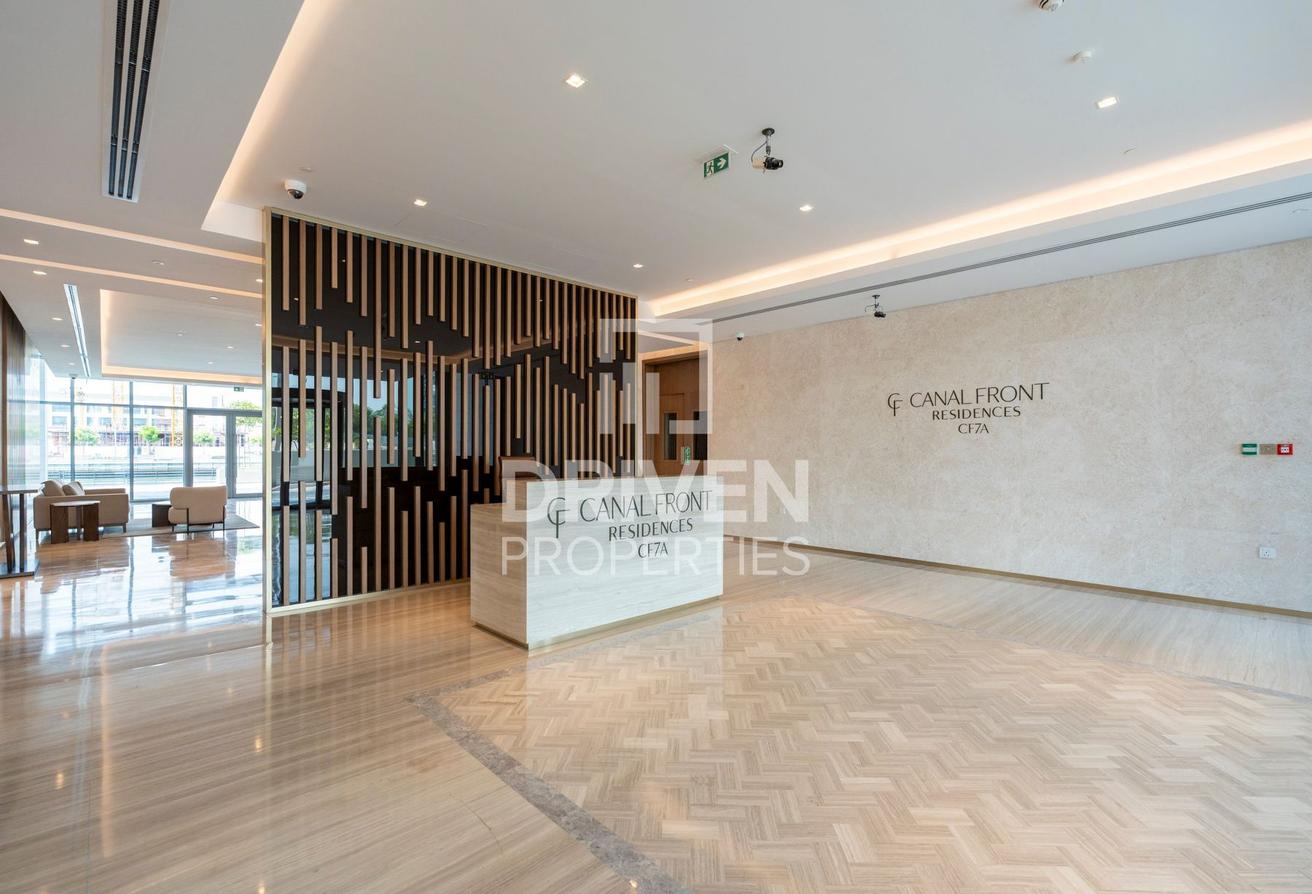 Fully Furnished | Canal View | Burj Khalifa View photo 22
