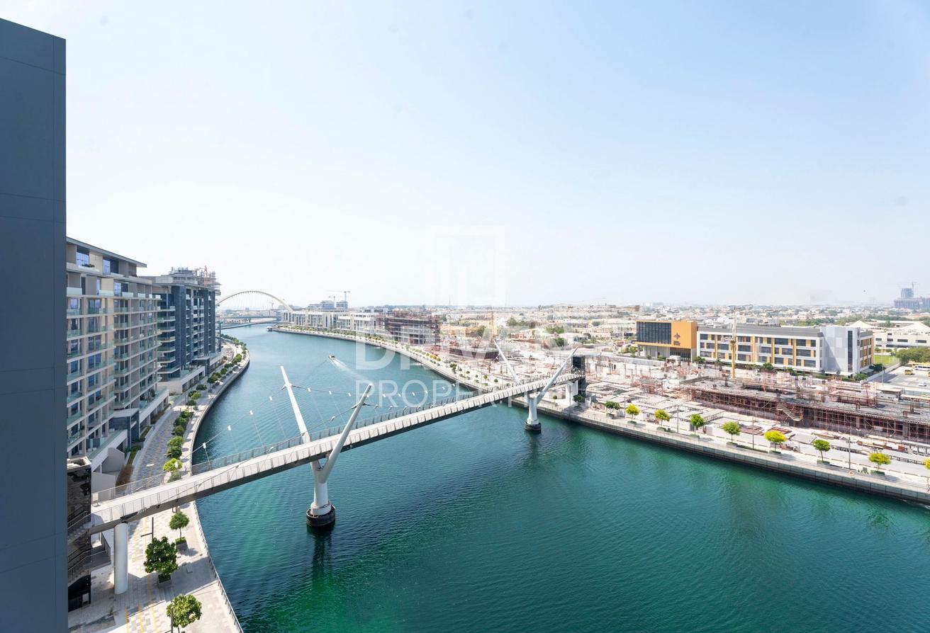 Fully Furnished | Canal View | Burj Khalifa View photo 23