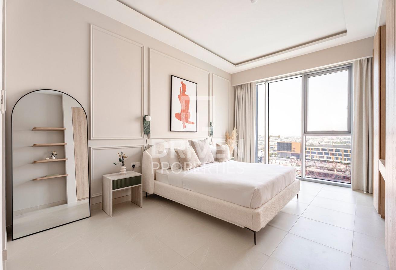 Fully Furnished | Canal View | Burj Khalifa View photo 13