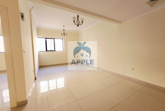 84495389 - Property Image 3