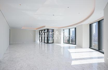 Apartment - 4 Bedrooms - 5 Bathrooms for rent in IL Primo - Opera District - Downtown Dubai - Dubai