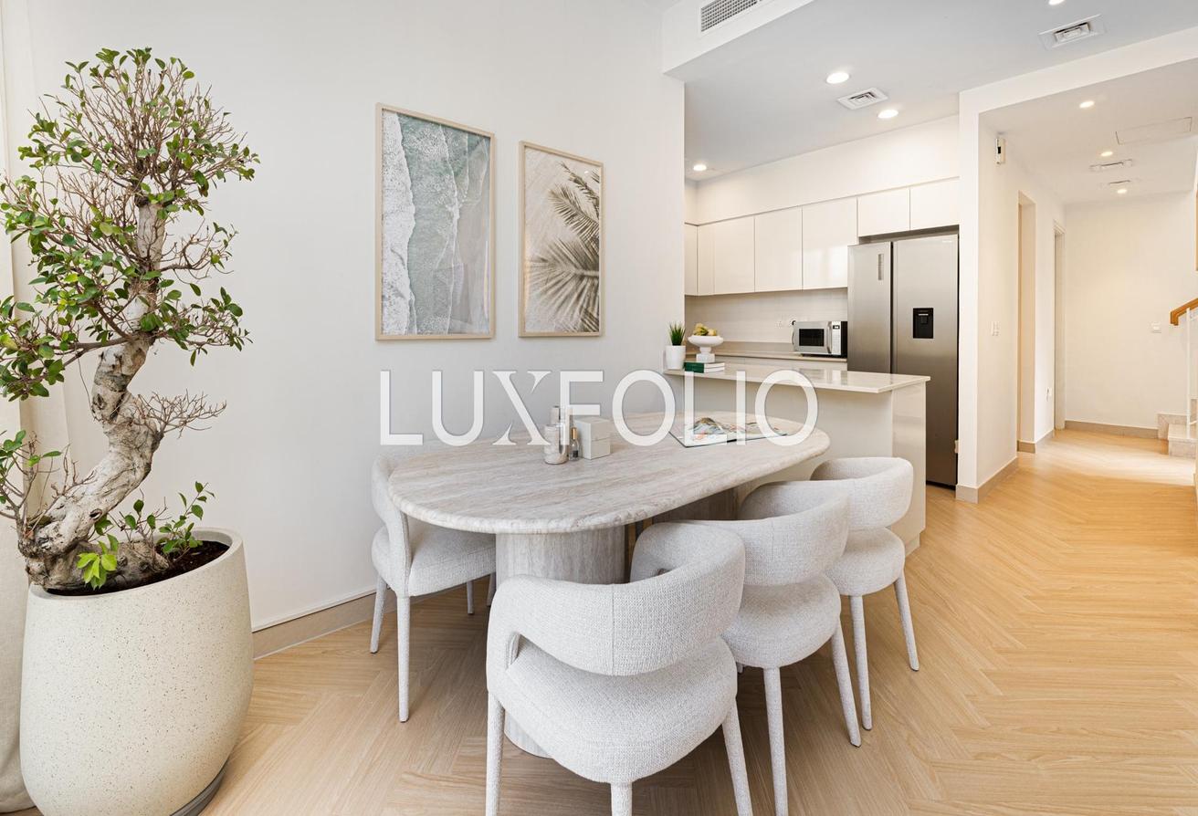 Luxury Upgrades | True Corner | Large Plot photo 5