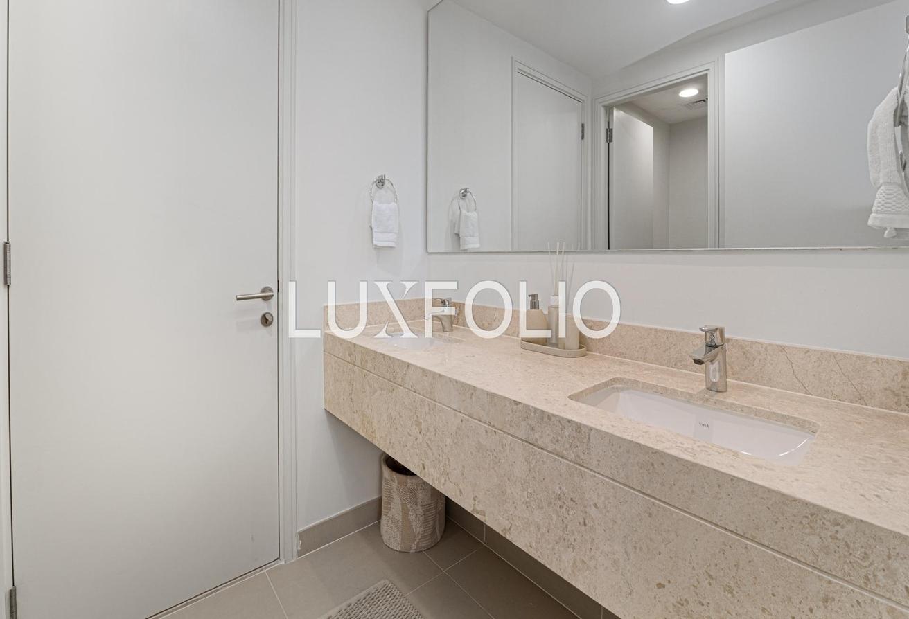 Luxury Upgrades | True Corner | Large Plot photo 20