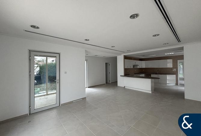 71113354 - صورة العقار 2