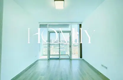 شقة - 1 حمام للبيع في بلوم تاورز سي - ابراج بلووم - الضاحية 10 - قرية جميرا الدائرية - دبي