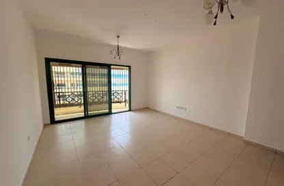 Apartment - 2 Bedrooms - 2 Bathrooms for rent in Al Nabba - Sharjah