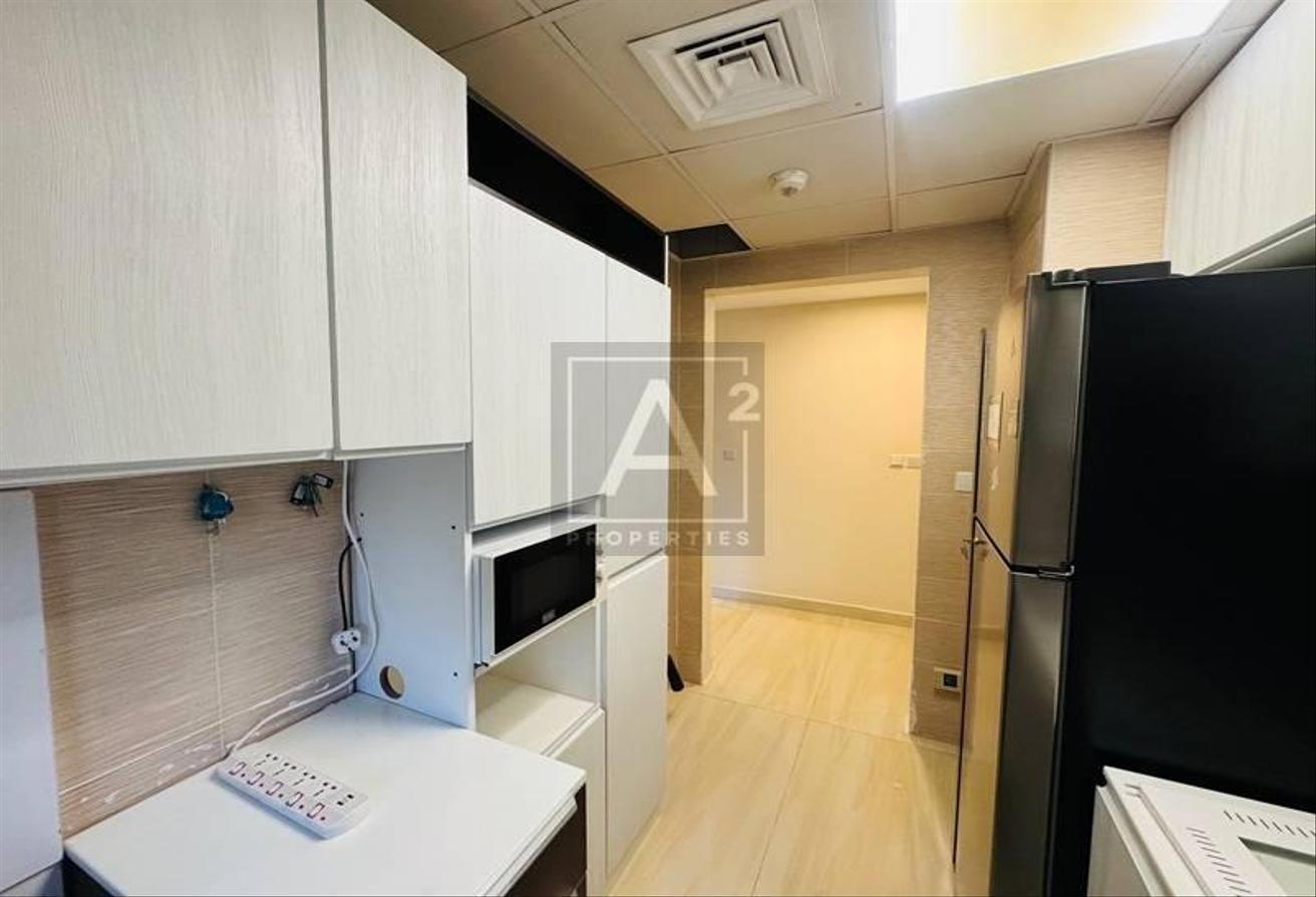 PRIME LOCATION | LUXURIOUS | MAID'S ROOM photo 12