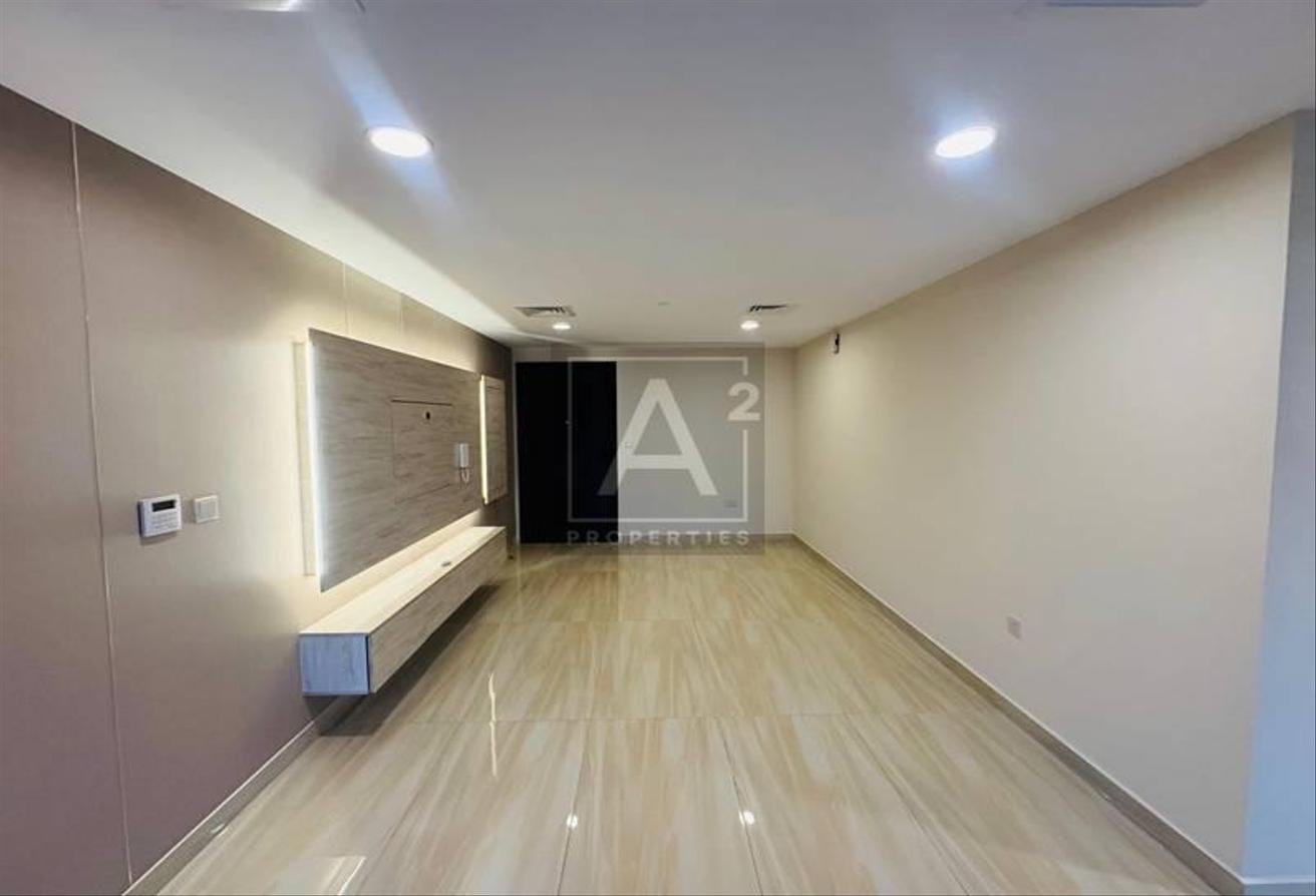 PRIME LOCATION | LUXURIOUS | MAID'S ROOM photo 4