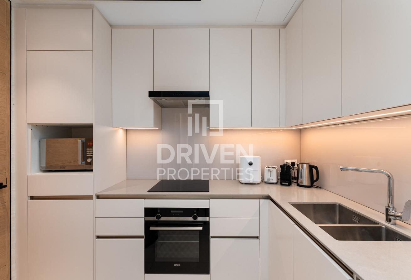 Elite Modern Unit | Dubai Eye View | Furnished photo 9