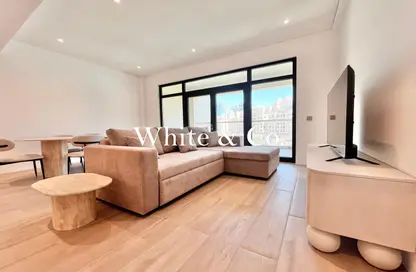Apartment - 1 Bedroom - 2 Bathrooms for rent in Abu Keibal - Shoreline Apartments - Palm Jumeirah - Dubai