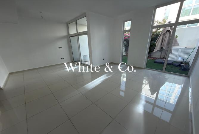 90912101 - Property Main Image