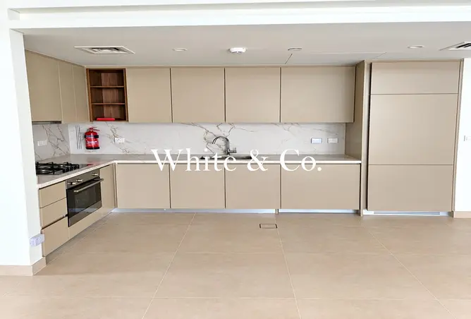 132003232 - Property Image 2