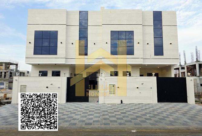 72720267 - Property Image 2