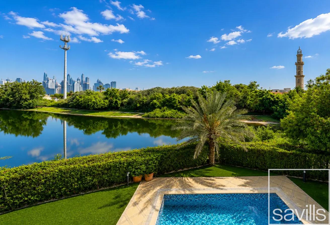 Upgraded | Furnished | Lake View | Spacious Villa photo 11