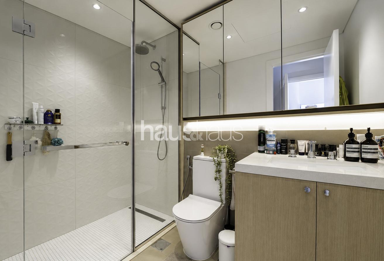 Beautiful View | Fully Furnished | Top Quality photo 9