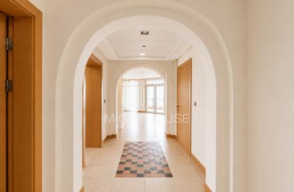 Apartment - 3 Bedrooms - 4 Bathrooms for rent in Al Shahla - Shoreline Apartments - Palm Jumeirah - Dubai