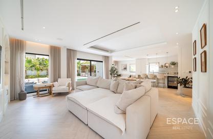 Villa - 4 - 4 for sale in District 7 - Jumeirah Village Triangle - Dubai