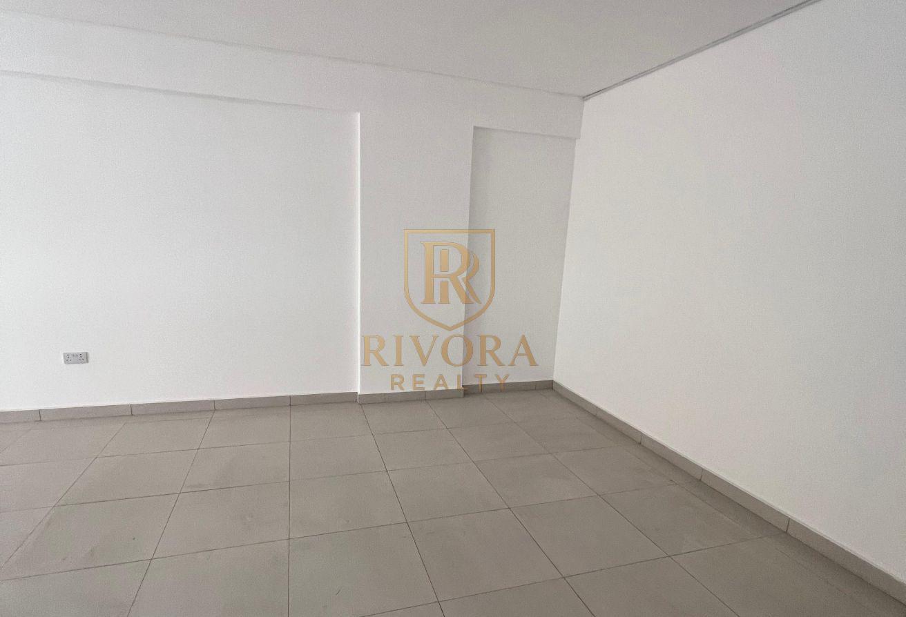 2 BHK | BALCONY | PRIME LOCATION photo 9