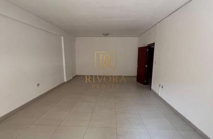 Apartment - 2 - 3 for rent in Zabeel Building - Al Karama - Bur Dubai - Dubai