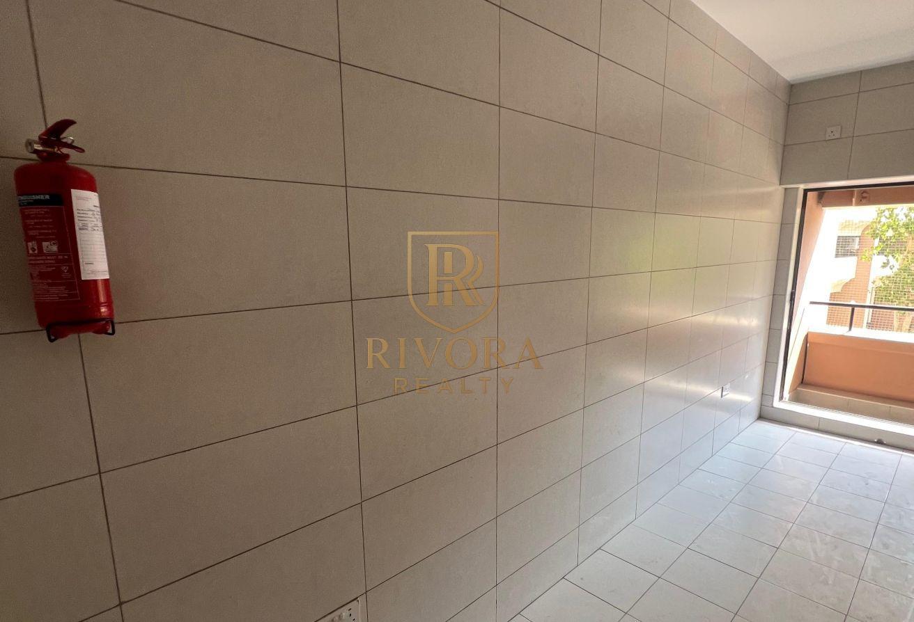 2 BHK | BALCONY | PRIME LOCATION photo 7