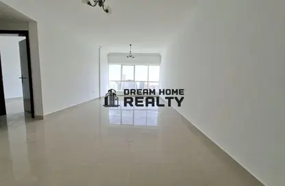 Apartment - 1 Bedroom - 2 Bathrooms for rent in New Al Taawun Road - Al Taawun - Sharjah Apartment - 1 Bedroom - 2 Bathrooms for rent in New Al Taawun Road - Al Taawun - Sharjah