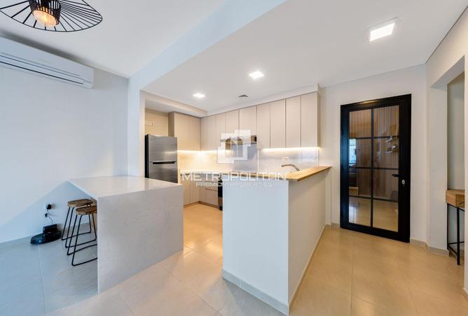 82810367 - Property Image 3