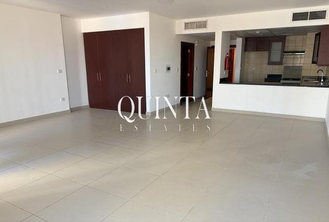 73850791 - صورة العقار 3