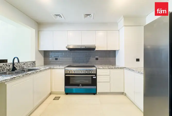 155083267 - Property Image 2