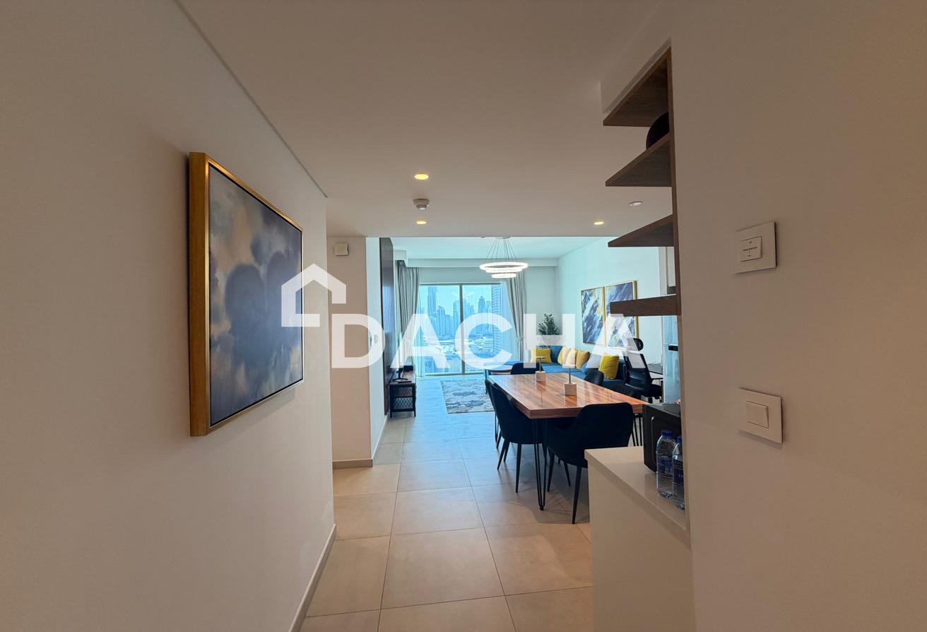 Burj Khalifa View | Fully Furnished | Vacant photo 8