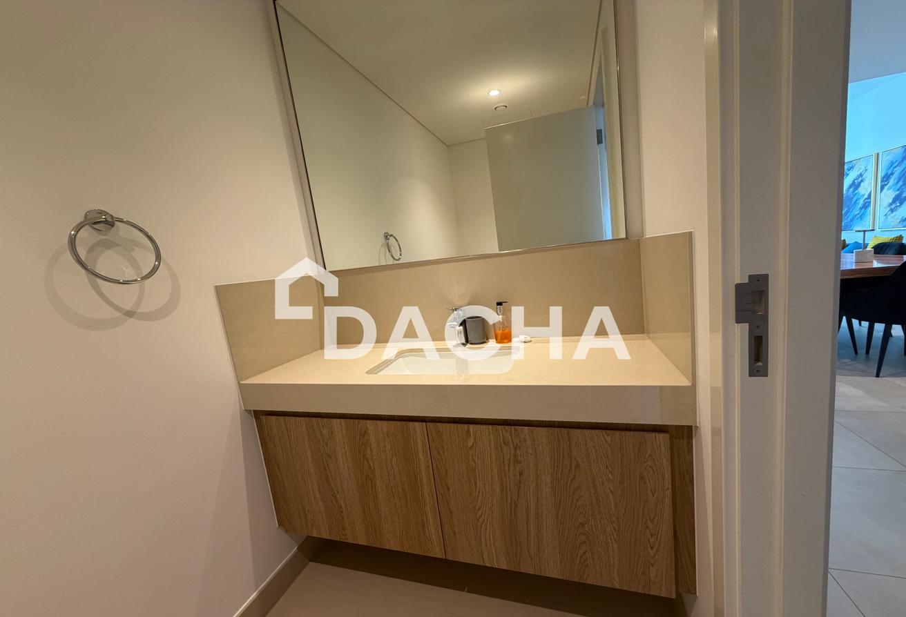 Burj Khalifa View | Fully Furnished | Vacant photo 17