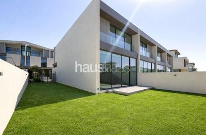 Townhouse - 3 Bedrooms - 4 Bathrooms for rent in Nad Al Sheba Gardens Phase 2 - Nad Al Sheba 1 - Nad Al Sheba - Dubai