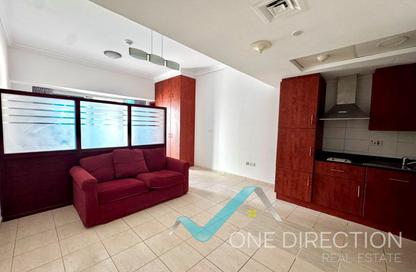 Apartment - Studio - 1 Bathroom for rent in Lake Terrace - JLT Cluster D - Jumeirah Lake Towers - Dubai