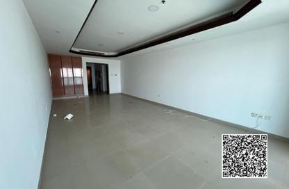 Apartment - 2 Bedrooms - 4 Bathrooms for sale in Corniche Tower - Ajman Corniche Road - Ajman Apartment - 2 Bedrooms - 4 Bathrooms for sale in Corniche Tower - Ajman Corniche Road - Ajman