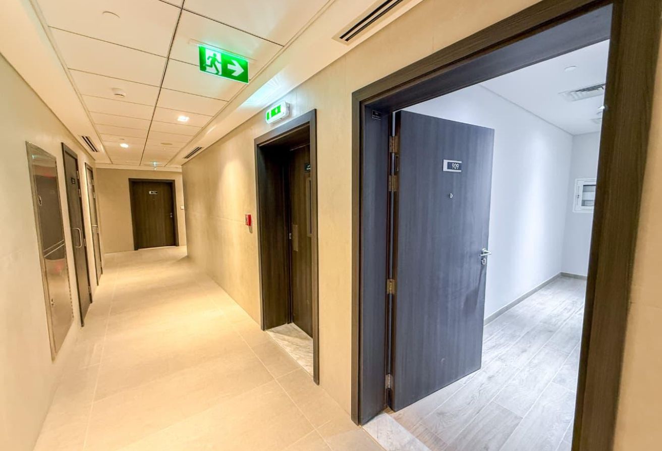 2 bedroom apartment in Century Tower, Business Bay: 14