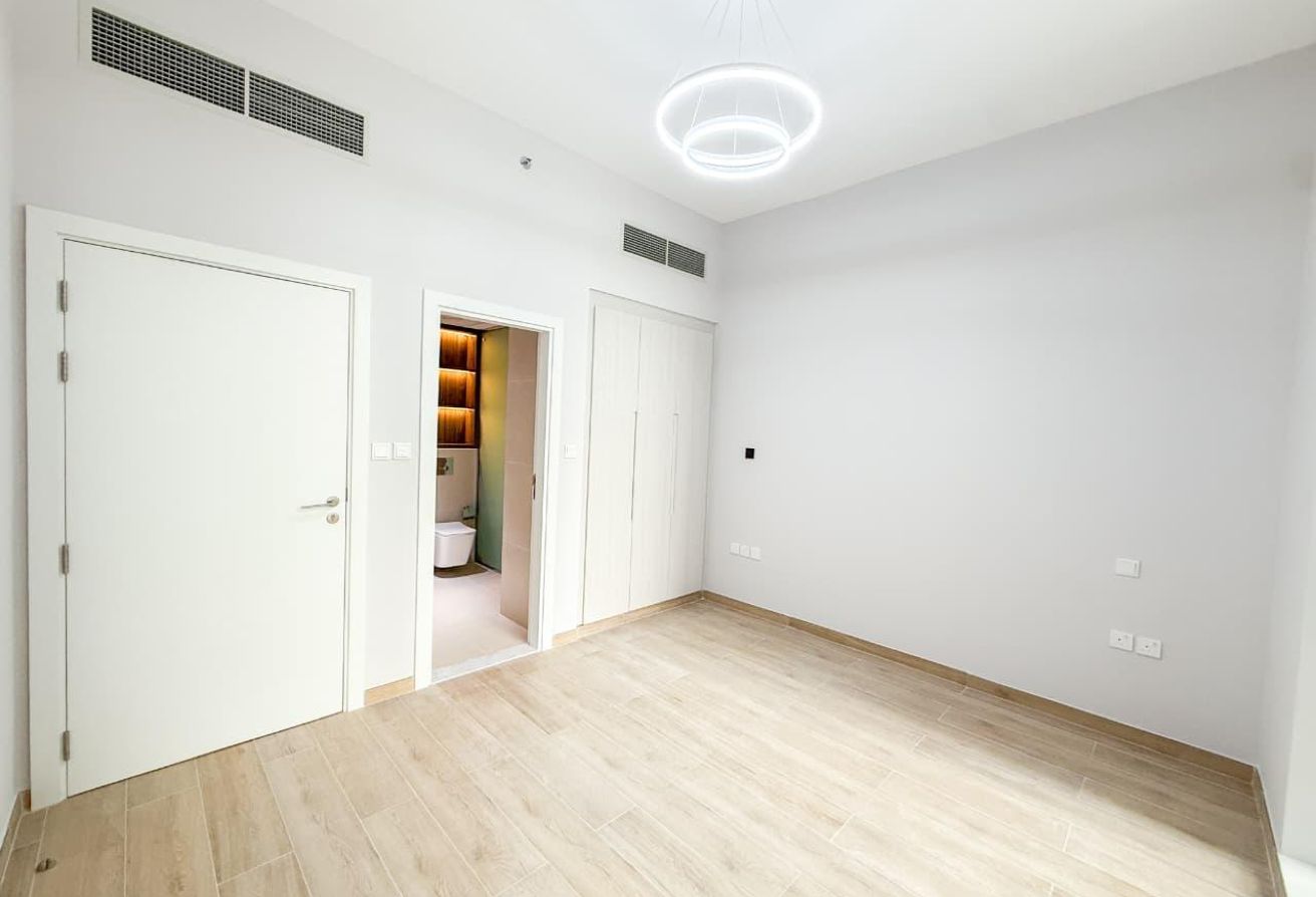 2 bedroom apartment in Century Tower, Business Bay: 12