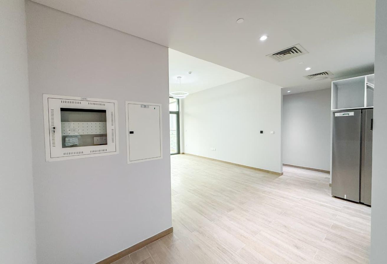 2 bedroom apartment in Century Tower, Business Bay: 13