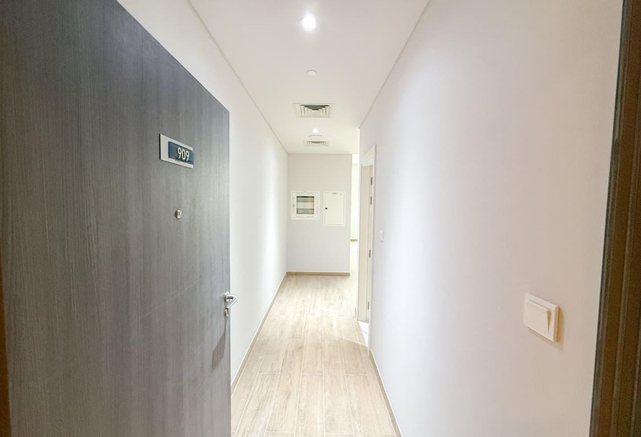 2 bedroom apartment in Century Tower, Business Bay: 10