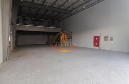 Warehouse - Studio - 2 Bathrooms for rent in Industrial Building 13 - Industrial Area 13 - Sharjah Industrial Area - Sharjah