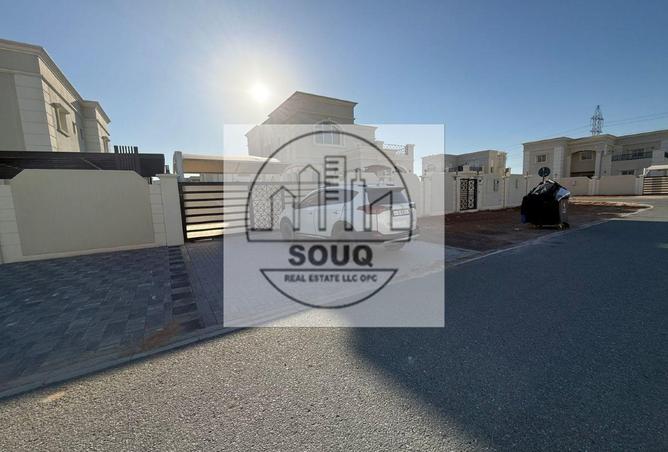 56566801 - Property Image 2