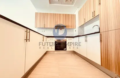 شقة - غرفة نوم - 2 حمامات للايجار في مبني عاليا - السطوة - دبي