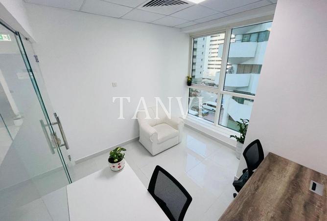 81113034 - Property Image 3