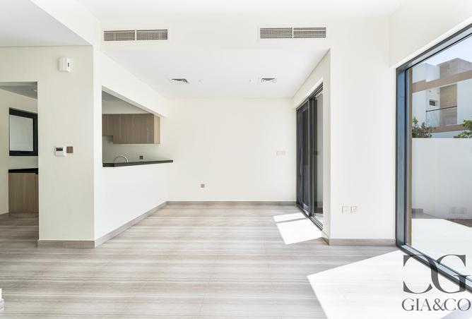 73854182 - صورة العقار 2