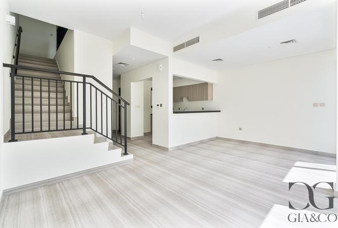 73854182 - صورة العقار 3