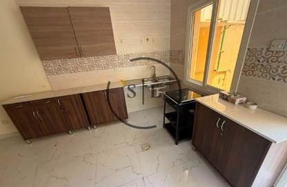 Villa - 2 Bedrooms - 2 Bathrooms for rent in Al Quoz 2 - Al Quoz - Dubai Villa - 2 Bedrooms - 2 Bathrooms for rent in Al Quoz 2 - Al Quoz - Dubai