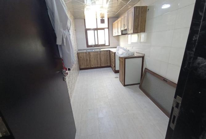 76165172 - Property Image 3