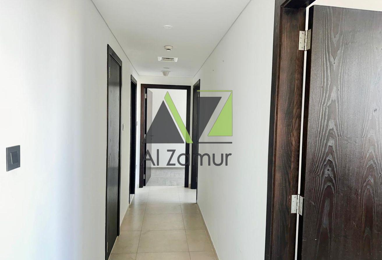 LAVISH 2BR+LAUNDRY | FITTED KITCHEN | HUGE LAYOUT photo 11