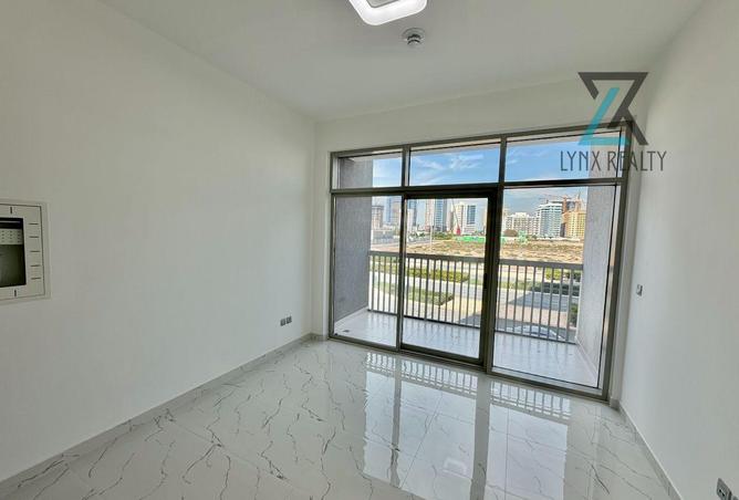 71930304 - Property Image 3