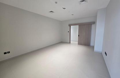 Apartment - 3 Bedrooms - 6 Bathrooms for sale in Al Khan Corniche - Al Khan - Sharjah